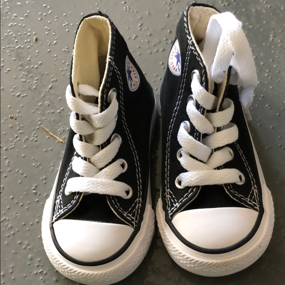 Converse sneakers - Picture 2 of 3